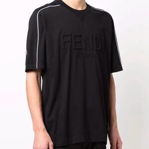 Fendi Men Tshirt Front Logo Size XXL!!! Relax fit